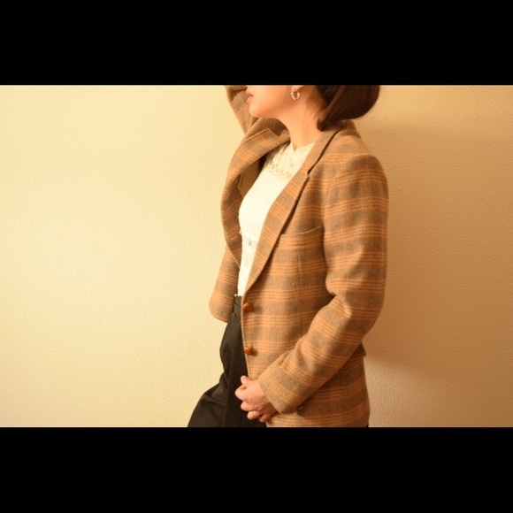 NORDSTROM LADY CAMBRIDGE BLAZER✨ - Picture 2 of 5